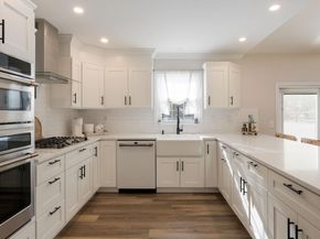 2457 Greensward S S, Warrington PA 18976