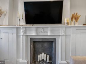 1021 N Lawrence Street, Philadelphia PA 19123