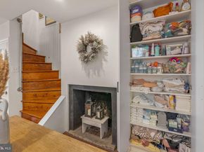 1021 N Lawrence Street, Philadelphia PA 19123