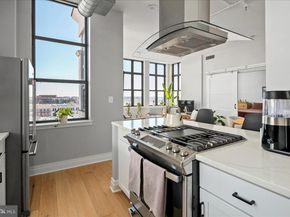 2020 12TH Street NW 812, Washington DC 20009