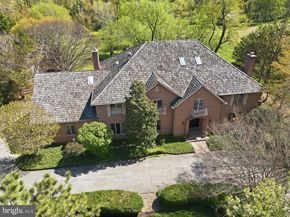 10517 Alloway Drive, Potomac MD 20854