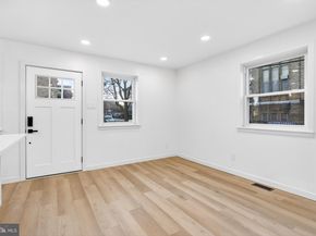 1230 W Susquehanna Avenue, Philadelphia PA 19122