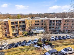 1637 Oakwood Drive S115, Narberth PA 19072