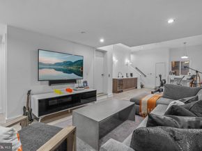 1239 Kater Street, Philadelphia PA 19147