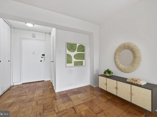 4201 Cathedral Avenue NW 1121E, Washington DC 20016