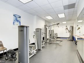 4201 Cathedral Avenue NW 1121E, Washington DC 20016