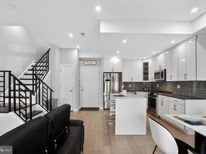 343 N Front Street B, Philadelphia PA 19106