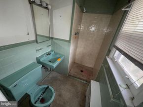 3854 Ann Street, Drexel Hill PA 19026