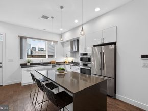 421 Wallace Street, Philadelphia PA 19123