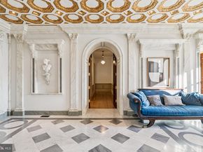 421 Chestnut Street 401, Philadelphia PA 19106