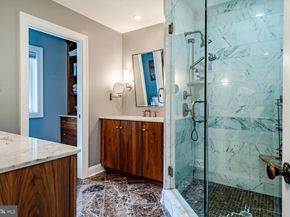 1256 Round Hill Road, Bryn Mawr PA 19010