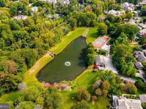 1256 Round Hill Road, Bryn Mawr PA 19010