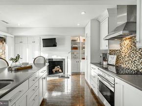 1256 Round Hill Road, Bryn Mawr PA 19010