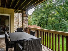 1256 Round Hill Road, Bryn Mawr PA 19010