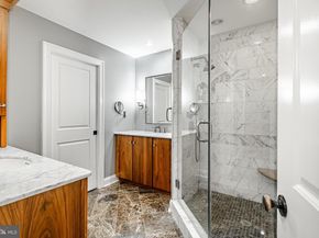 1256 Round Hill Road, Bryn Mawr PA 19010