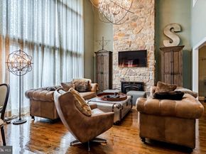 1256 Round Hill Road, Bryn Mawr PA 19010