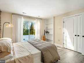 1256 Round Hill Road, Bryn Mawr PA 19010