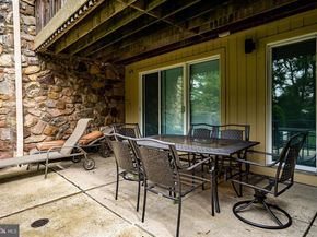 1256 Round Hill Road, Bryn Mawr PA 19010