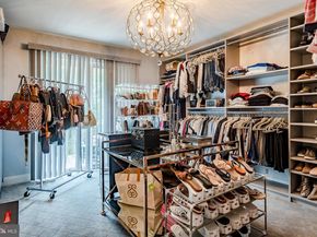 1256 Round Hill Road, Bryn Mawr PA 19010