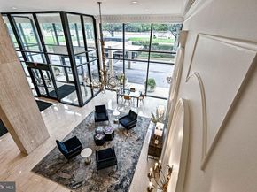 1300 Army Navy Drive 117, Arlington VA 22202