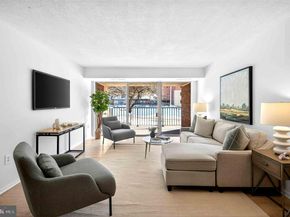 1300 Army Navy Drive 117, Arlington VA 22202