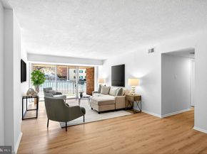 1300 Army Navy Drive 117, Arlington VA 22202