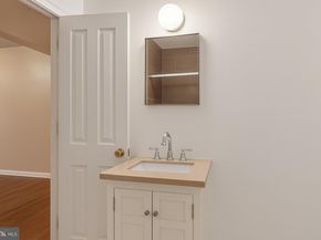 1300 Massachusetts Avenue NW 205, Washington DC 20005