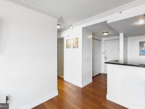 2001 Hamilton Street 1523, Philadelphia PA 19130