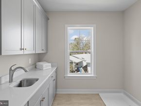 404 Windover Court NW, Vienna VA 22180