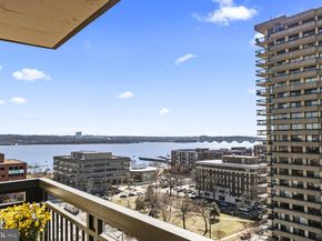 801 N Pitt Street 1208, Alexandria VA 22314