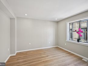 1912 S 9TH Street, Philadelphia PA 19148