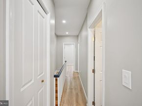 1912 S 9TH Street, Philadelphia PA 19148