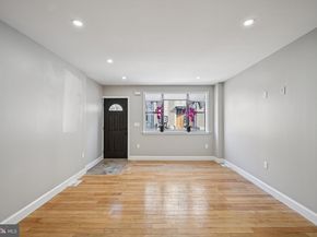 1912 S 9TH Street, Philadelphia PA 19148