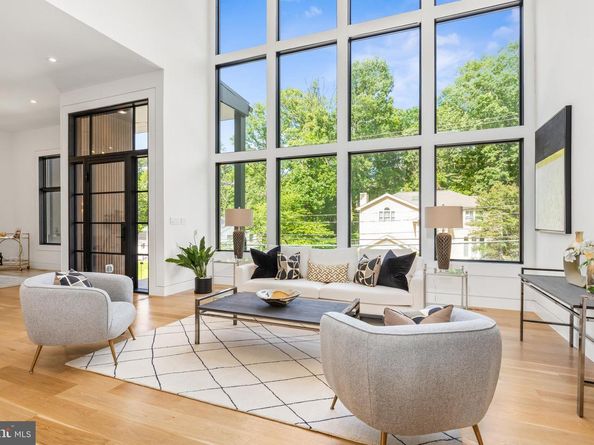 3554 Military Road, Arlington VA 22207