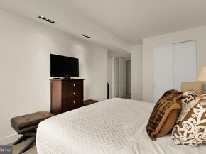 5630 Wisconsin Avenue 805, Chevy Chase MD 20815