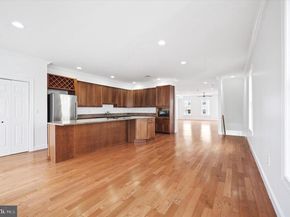 257 Lemonte Street, Philadelphia PA 19128