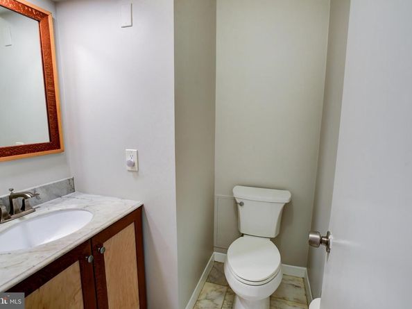 4100 Cathedral Avenue NW 512, Washington DC 20016