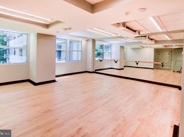 4100 Cathedral Avenue NW 512, Washington DC 20016