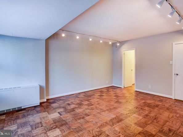 4100 Cathedral Avenue NW 512, Washington DC 20016