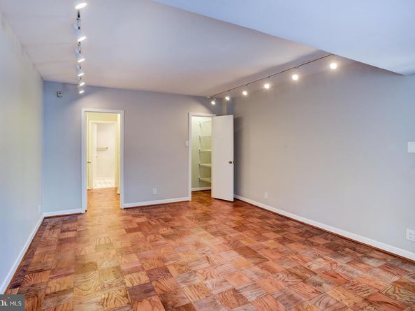 4100 Cathedral Avenue NW 512, Washington DC 20016