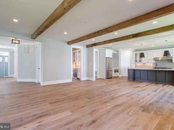 2633 Wooster Court, Vienna VA 22180