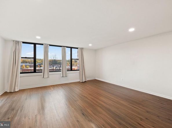 4600 Duke Street 723, Alexandria VA 22304