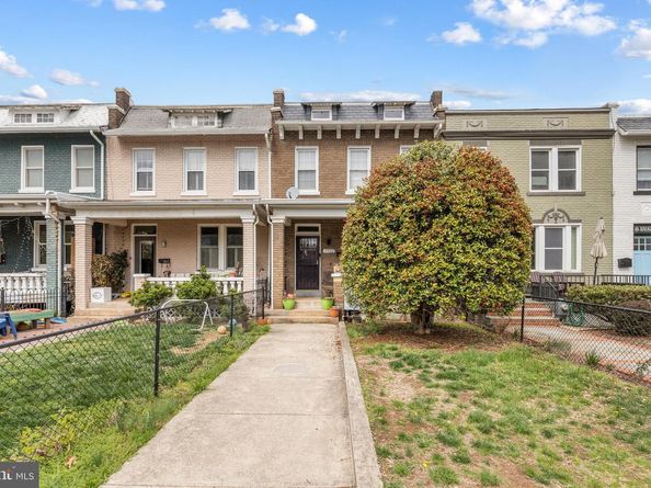 1722 Massachusetts Avenue SE, Washington DC 20003
