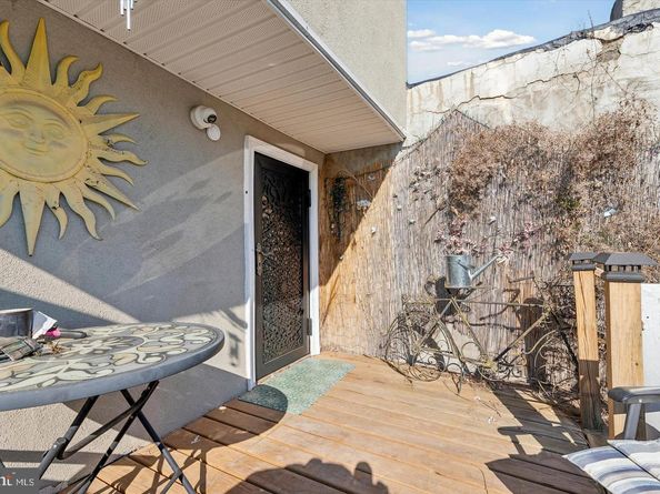2139 E Letterly Street, Philadelphia PA 19125
