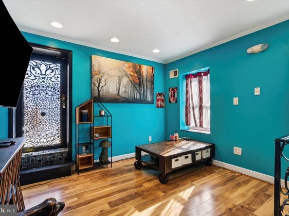 2139 E Letterly Street, Philadelphia PA 19125