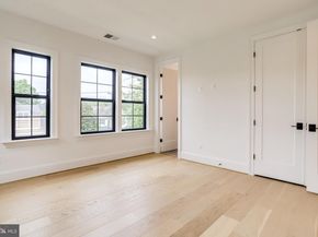 1933 N Van Buren Street, Arlington VA 22205