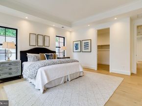 1933 N Van Buren Street, Arlington VA 22205