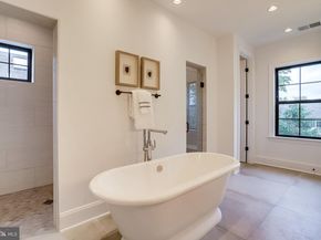 1933 N Van Buren Street, Arlington VA 22205