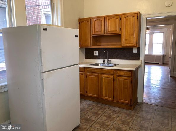 1512 W Ruscomb Street, Philadelphia PA 19141