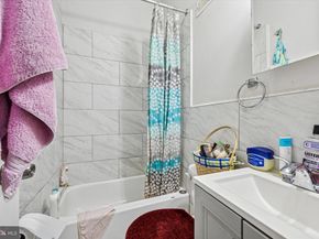 5739 Springfield Avenue, Philadelphia PA 19143